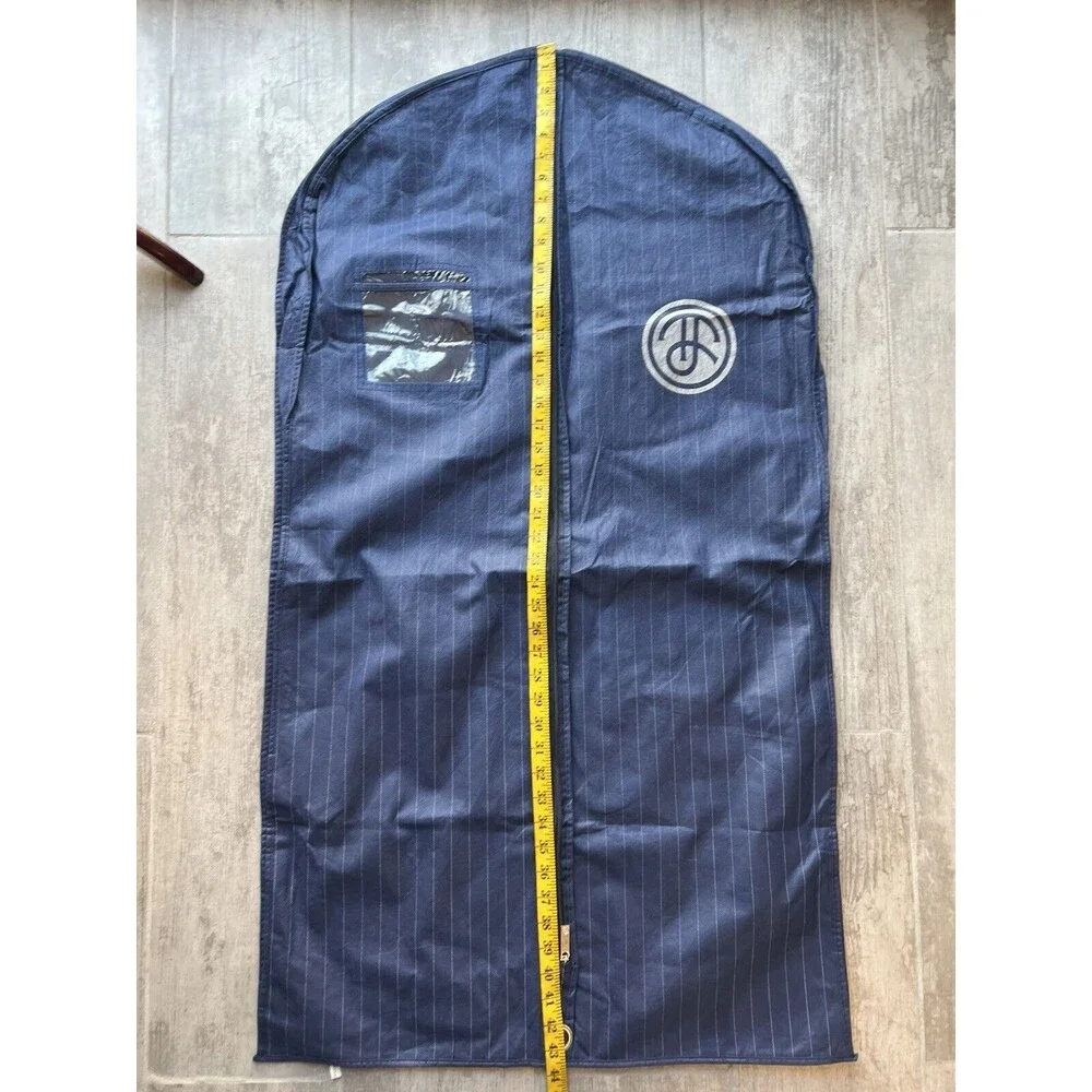 Tom James Lightweight 24